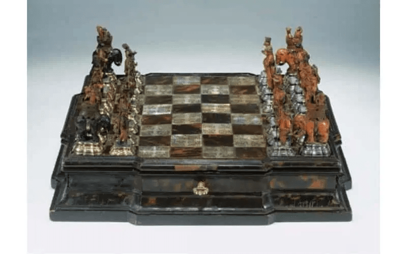 Extravagant Chess Set: Diamonds & Gold Don't Play Games